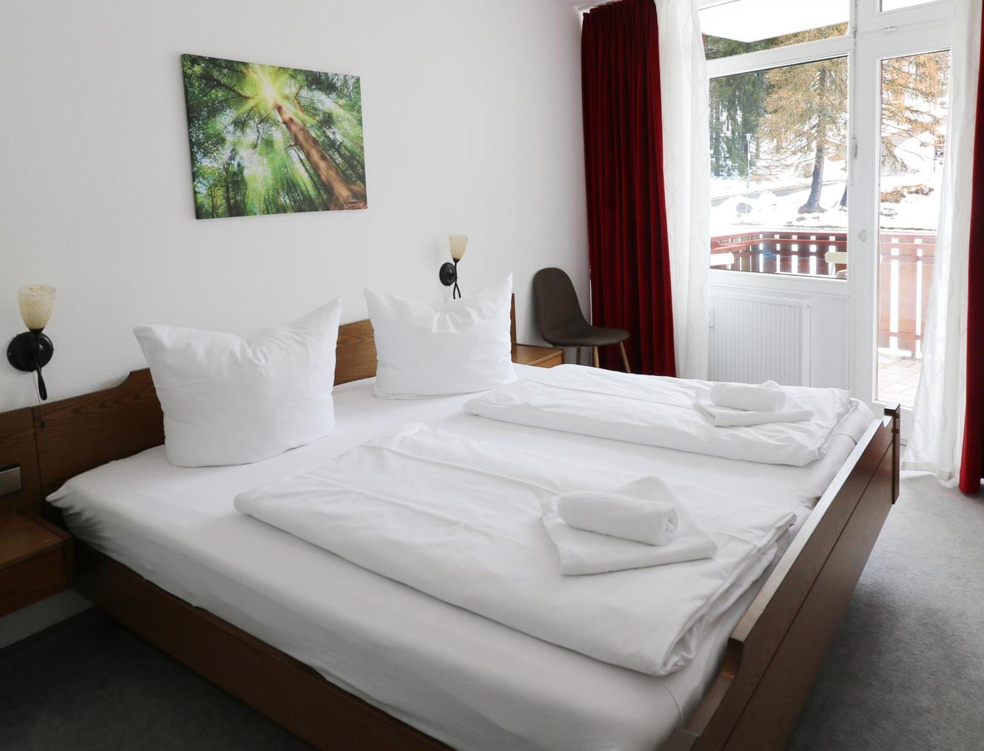 Kurhotel Schluchsee App 1511 - Schwarzwaldhirsch - Mit Innenpool Und Sauna, 施卢赫湖 外观 照片